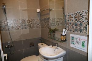 Redhouse Dalat Hotel