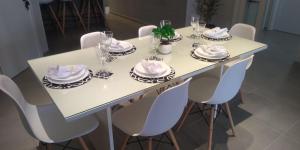 APARTAMENTO BEIRA MAR PÉ NA AREIA