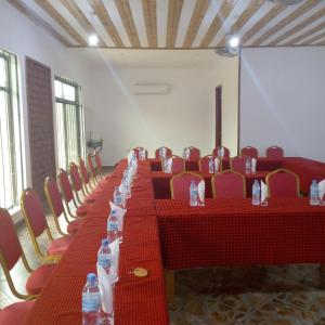 MANTIS LODGE & CAMPING SITE