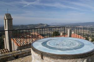 Sejours a la campagne Petit chalet climatise avec jacuzzi prive : photos des chambres