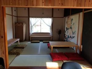 아스카 KAFUU guesthouse+cafe 4성급 숙소 스위트룸