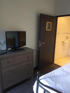 Hotels Chambres d hotes THE RESID : photos des chambres