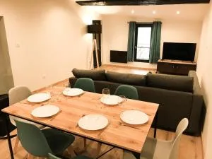 T3 duplex design hypercentre Cathédrale Narbonne - Нарбонн