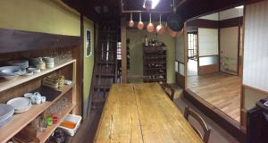 田辺 Kumano Winery Guest House 宿泊施設 ロビー