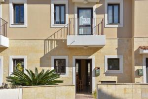 Two-Bedroom Townhouse room in BuonaNotte Kyklades Resort Townhouse