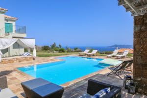 ANGIO Villas LUX Skiathos Greece