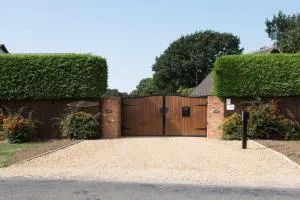 Coach House - Winslow