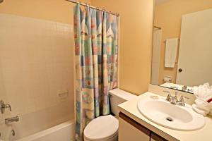 Sea Place 15277