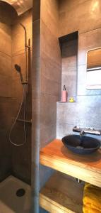 Appartement et parking privatif le long de l Escaut