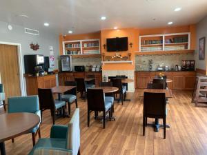 Guest House Inn Medical District near Texas Tech Univ