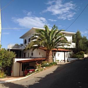 Artemis Apartments Chania Greece