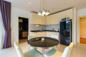 Icon Park Apartments - Kamala Beach