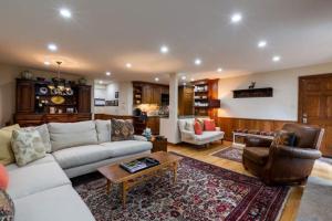 Texas Townhome Minutes to Gondola