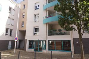 Appartements Le Pompidou T2 pour 2 a 4 pers avec parking prive & balcon Place Ney : photos des chambres