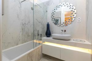 Augusta Street 231 Lisbon (With elevator)