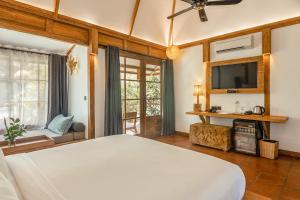 Royal Sumba - Poolside One-bedroom