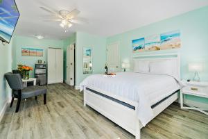 Standard Room room in Hollywood Beachside Boutique Suite