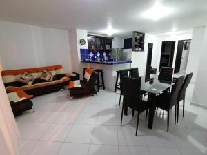 Hermoso apartamento cómodo y tranquilo cerca a todo en Guatapé por días