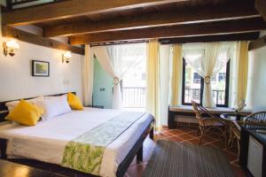 Anjungan Beach Resort