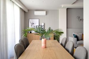 Urban Melodies Apartment