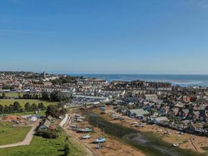 Sunnymead Penthouse, Exmouth