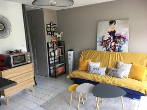 Appartements Appartement T2 refait a neuf, piscine : photos des chambres