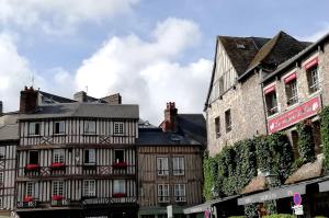 Appartements Le MAELY, studio au calme, centre de Honfleur (linge fourni) : photos des chambres