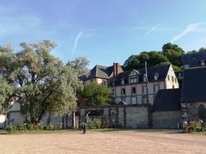 Appartements Le MAELY, studio au calme, centre de Honfleur (linge fourni) : photos des chambres