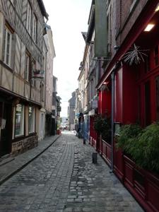 Appartements Le MAELY, studio au calme, centre de Honfleur (linge fourni) : photos des chambres