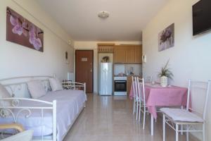 LOVELY APARTMENTS XYLOKASTRO Korinthia Greece