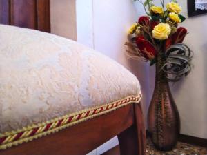 CA LETIZIA Authentic Classic Apartment in Venice in typical Venetian style