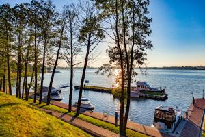 4 gwiazdkowy hotel Hotel Robert's Port Mikołajki Polska