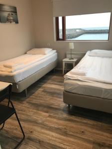 Við Hafið Guesthouse