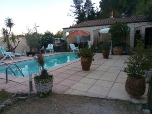 Maisons de vacances Gite chez mamiyo gallargues le montueux : photos des chambres