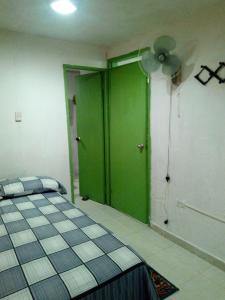 Posada Green Sea San Luis pesos with breakfast included starting in March