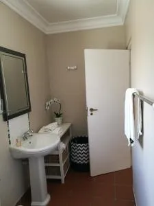 Lucias Cottage - Bishops Court