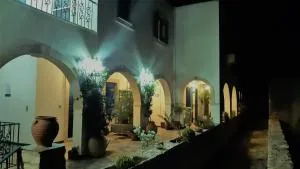 Aloi Studios - Kámbos