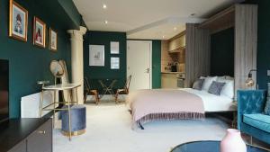 I Should Cocoa (York) - Joseph