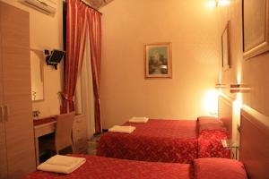 Triple Room room in Hotel Campidoglio