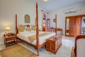 Talabgaon Castle Heritage Resort