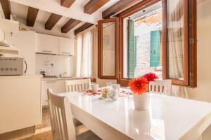 SAN MARCO JOY by LionHost