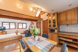 Romantické ubytovanie v podkroví ideálne pre páry alebo rodinku-self check