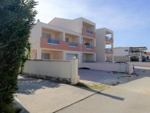 Apartment Vera Nin 