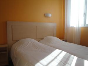 Hotels Hotellerie Saint Jean : photos des chambres