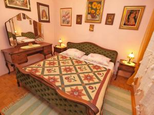 Apartments and room Rabac 155