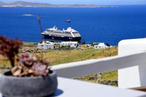 Superior Sea View Room room in Aletro Cottage Houses