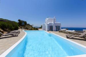 5 Bedroom Mykonos Villa with private pool by Diles Villas Myconos Greece