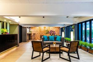 Livotel Express Hotel Ramkhamhaeng 50 Bangkok - No Parking