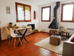 Appartements Apartamento con piscina en Osseja : photos des chambres