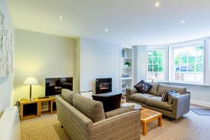 Luxury Apartments - 22 Garden Flat